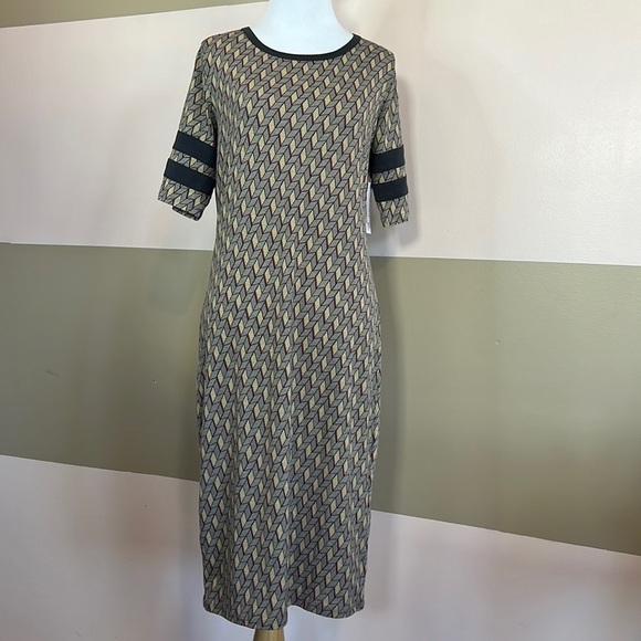 LulaRoe Julia dress size Medium - Picture 1 of 6